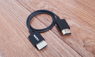 有软的HDMI线，适合用于ATOMOS录制器、相机的吗？