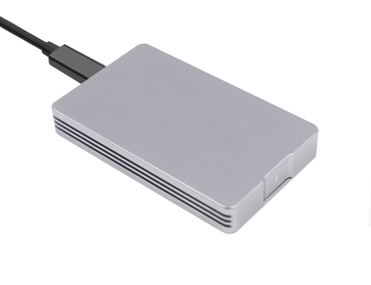USB4 移动硬盘配线