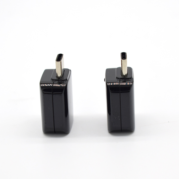 USB-C公 to USB2.0母转接头